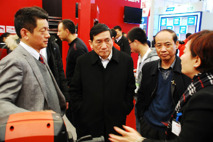 领导视察五金博览会 聚焦行业前沿发展(图6)